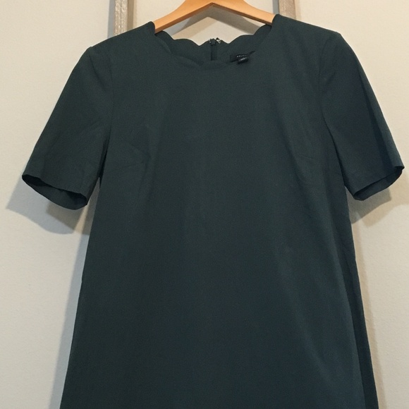 Halogen Scallop Shift Dress - Picture 6 of 6